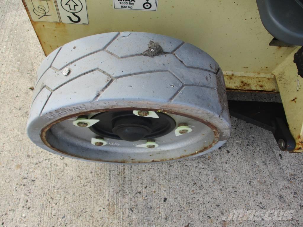 JLG 2632 ES  (081) Scissor lifts