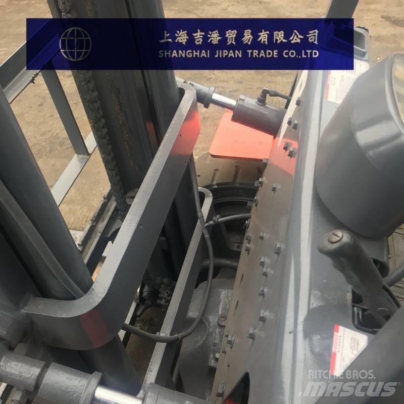 Heli H2000 35 Diesel trucks