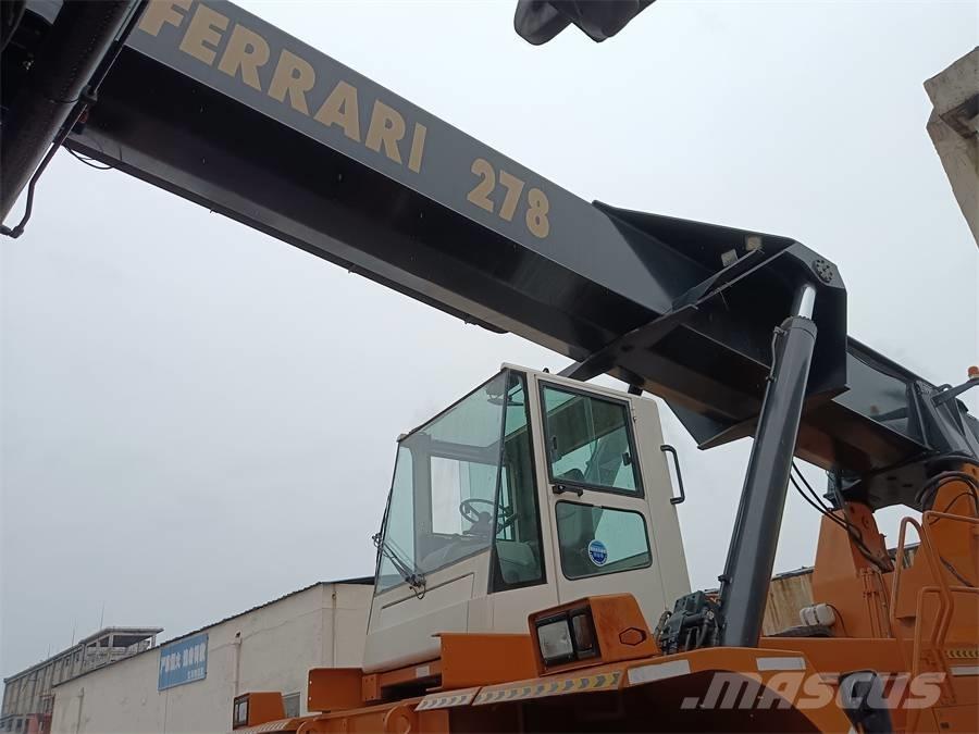 Ferrari 278 Reachstackers
