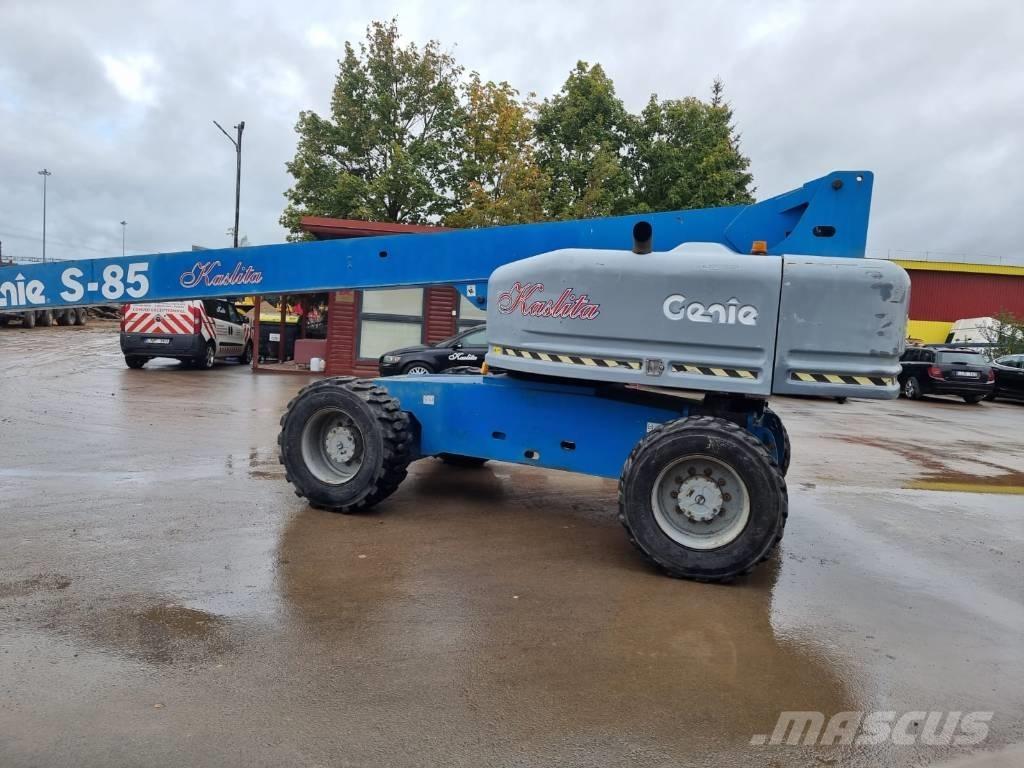 Genie S 85 4WD Telescopic boom lifts