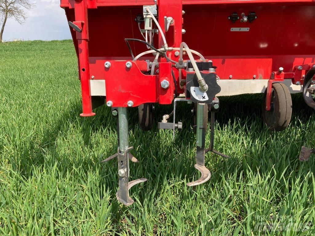 Steketee IC Weeder Row crop cultivators