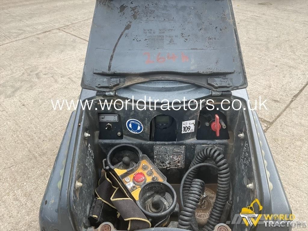 Bomag BMP 8500 Plate compactors