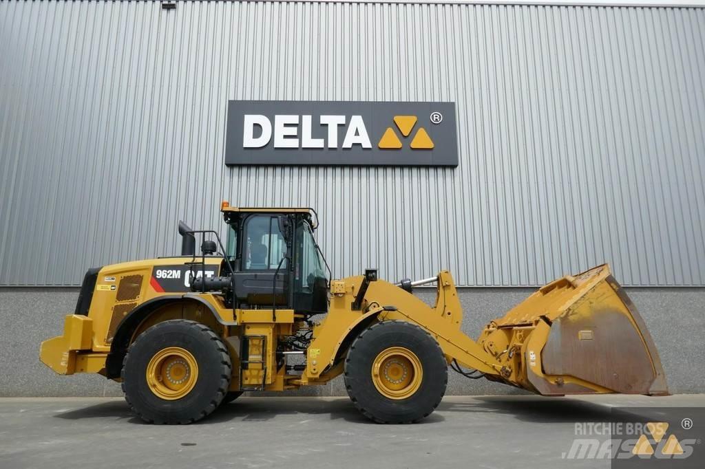CAT 962M Wheel loaders
