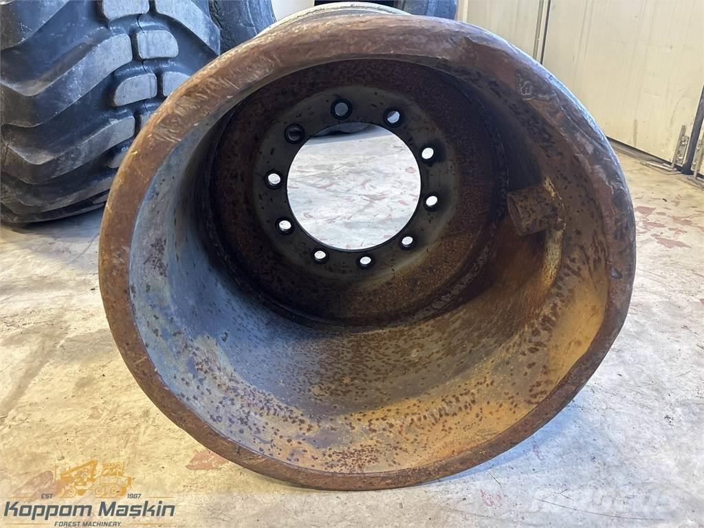 Valmet 890 24x26,5 Tyres, wheels and rims