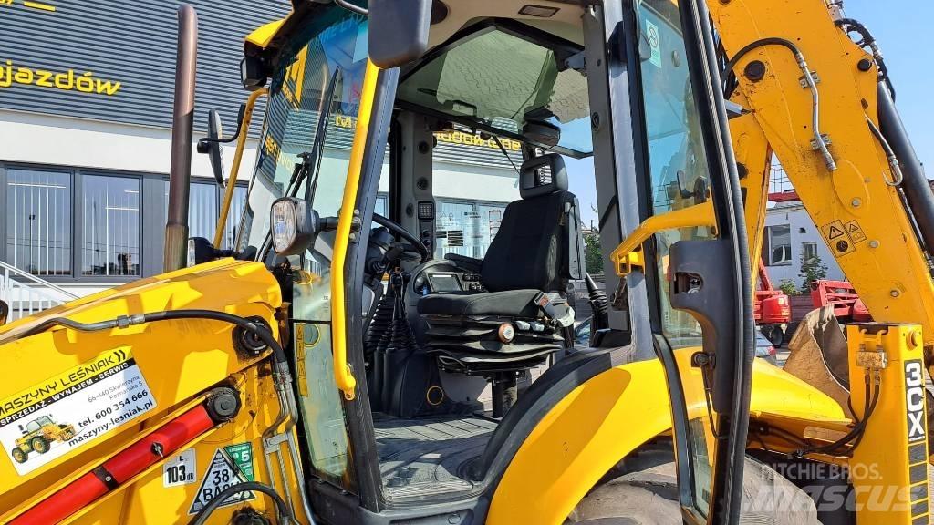 JCB 3 CX Backhoe loaders