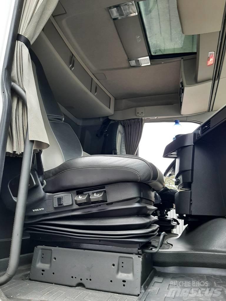 Volvo FH 13 Temperature controlled trucks