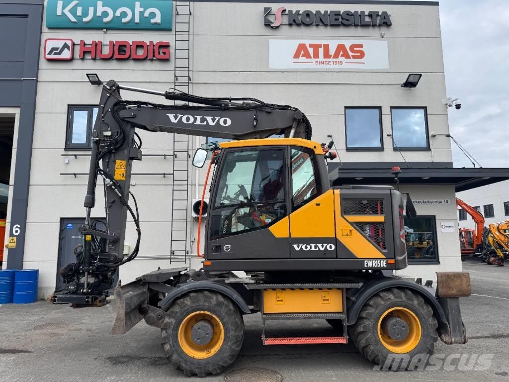 Volvo EWR 150 E Wheeled excavators