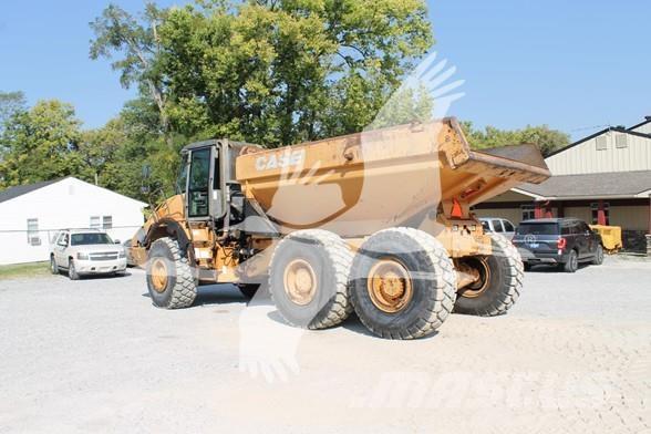 CASE 330B Articulated Dump Trucks (ADTs)