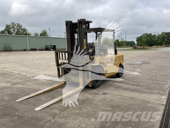 CAT DP50 Diesel trucks