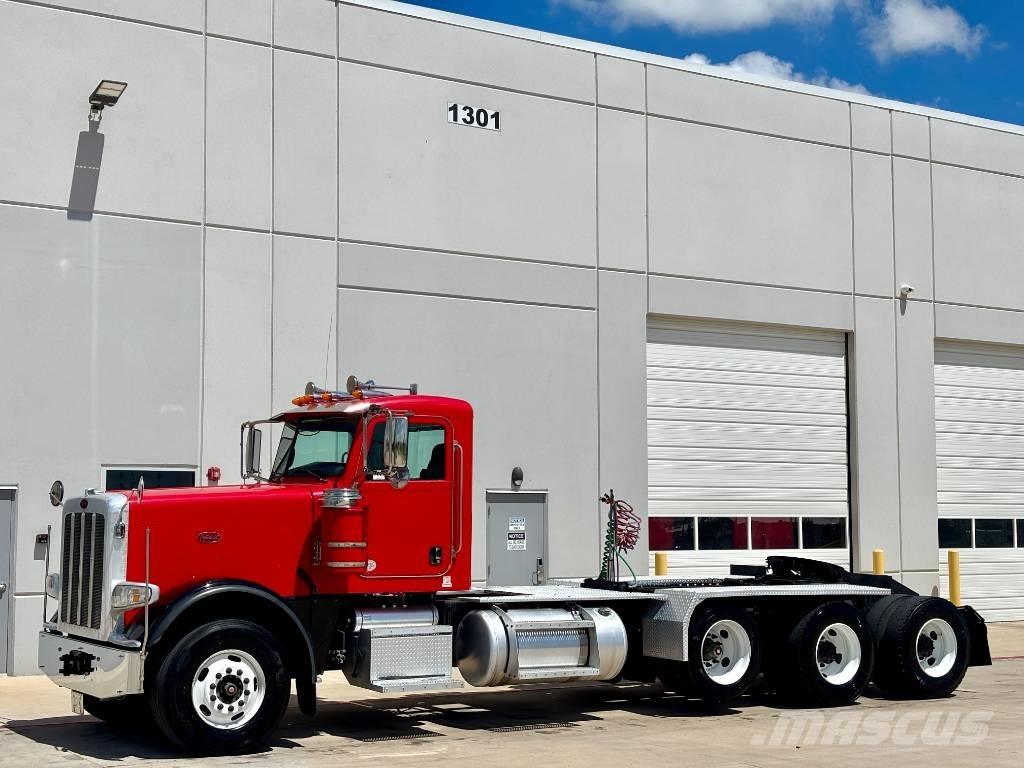 Peterbilt 389 Tractor Units