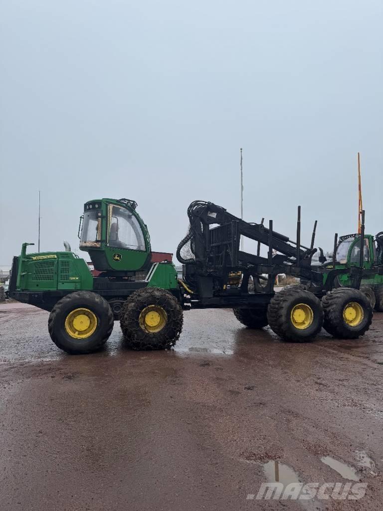 John Deere 1910 E Forwarders
