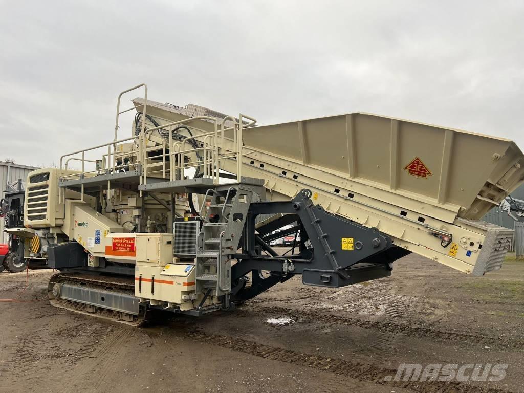 Metso LT 300 HP Mobile crushers
