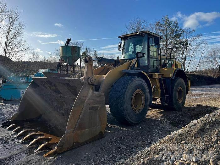 CAT 966M Wheel loaders