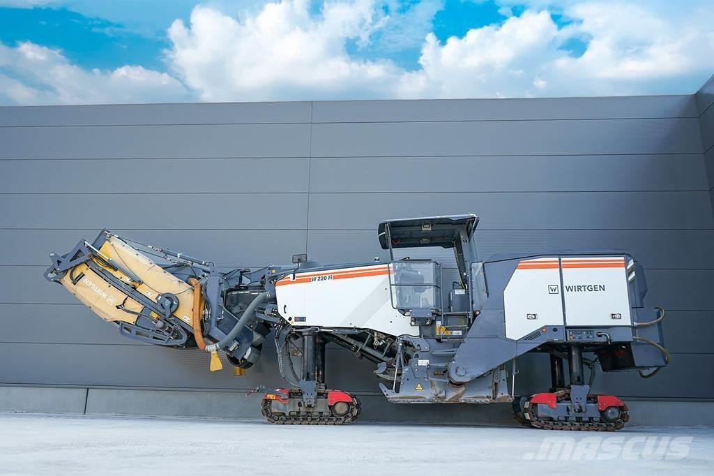 Wirtgen W 220 FI Asphalt cold milling machines