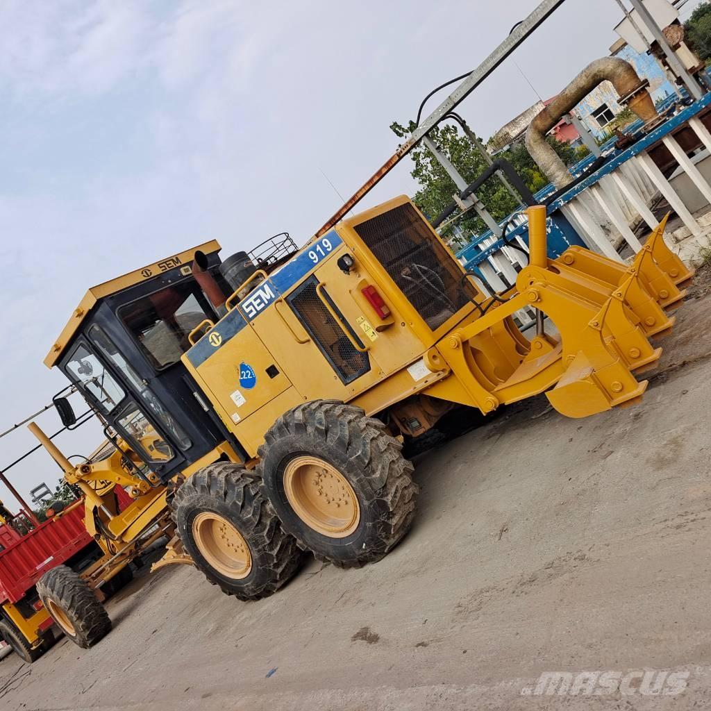 SEM 919 Graders
