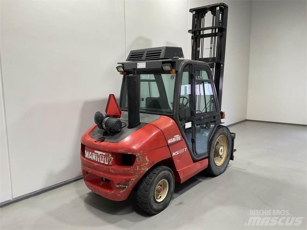 Manitou MSI 35T Rough terrain trucks