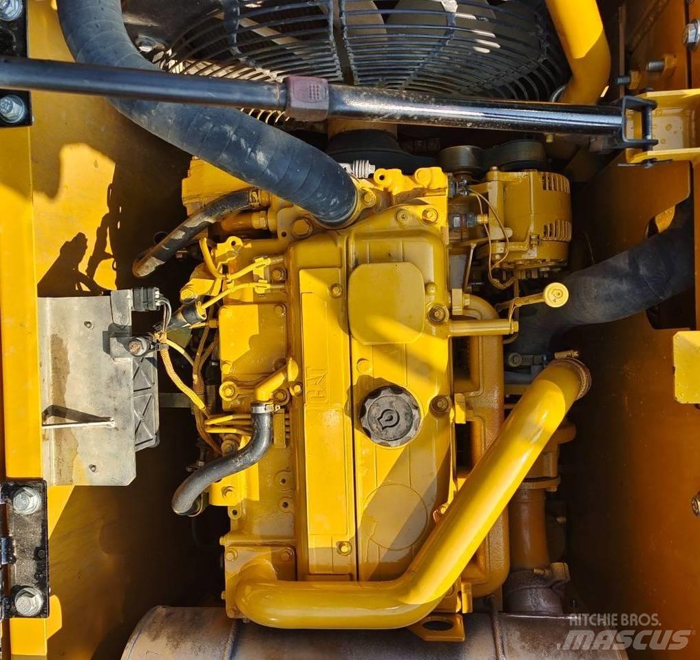 CAT 313D2GC Crawler excavators