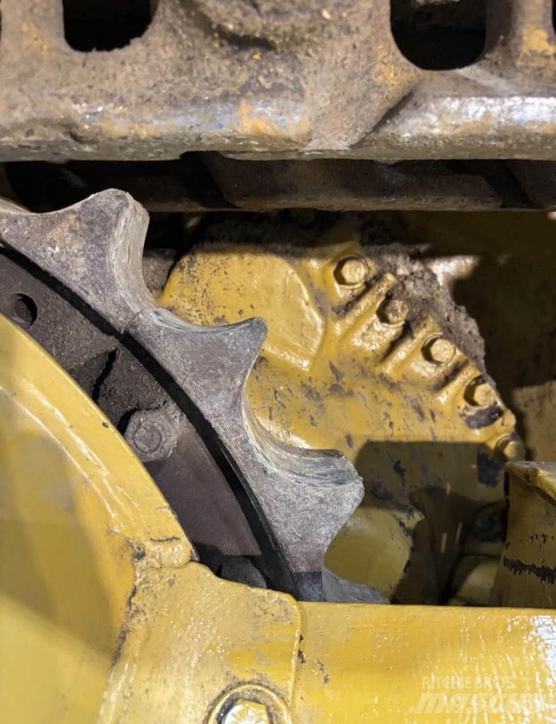 CAT D 7 G Crawler dozers