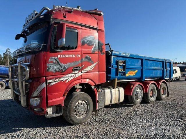 Sisu CK16M 8*4 Tipper trucks