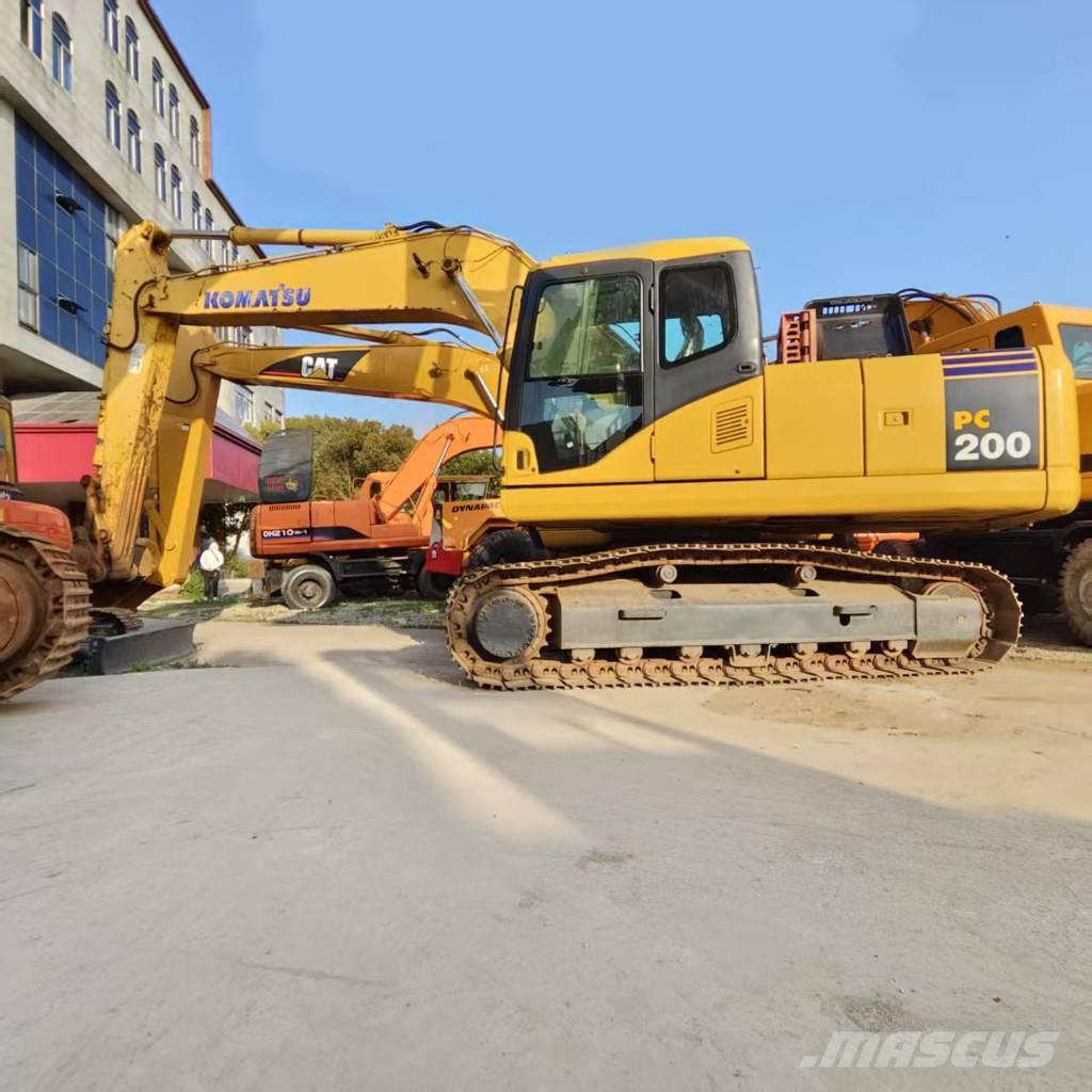 Komatsu PC 200-7 Crawler excavators