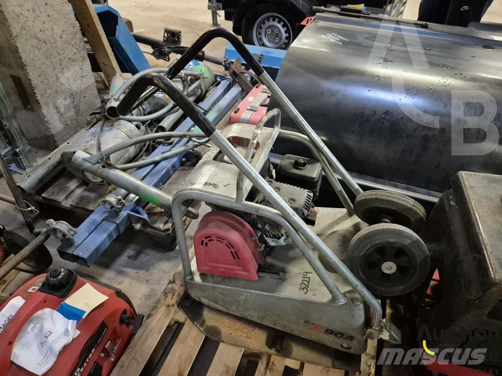 Swepac F.90A Plate compactors