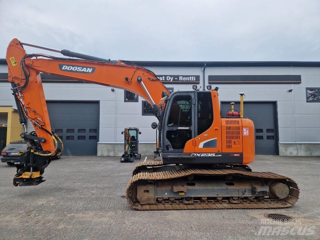 Doosan DX 235 LCR-5 Crawler excavators