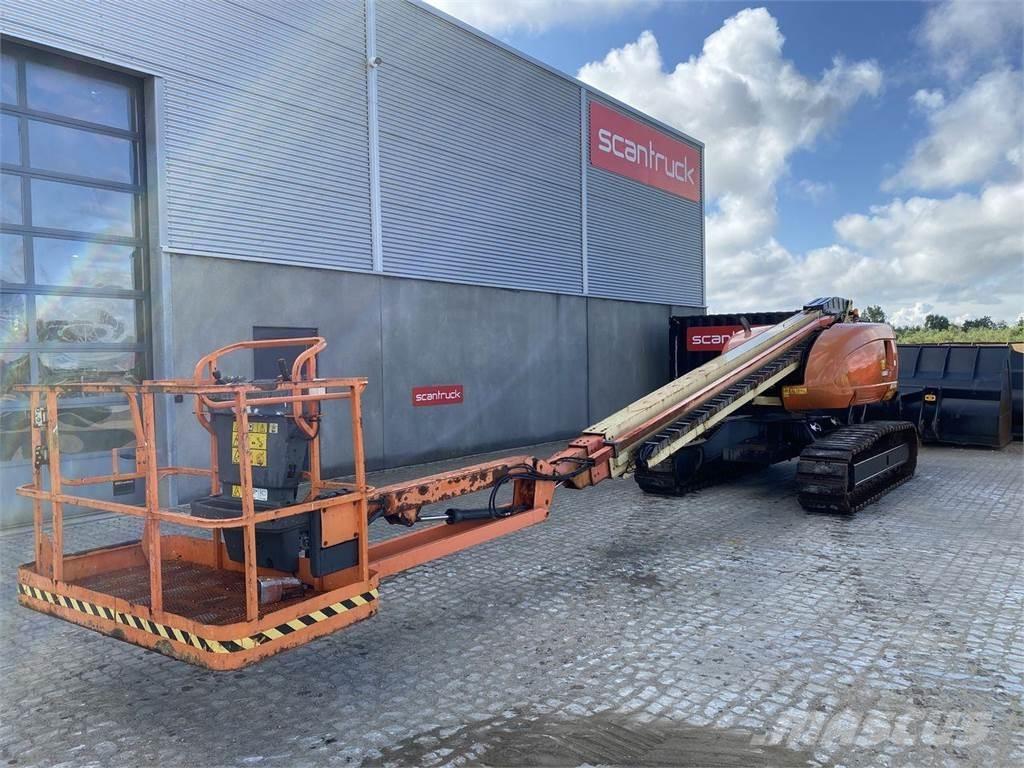 JLG 660SJC Articulated boom lifts