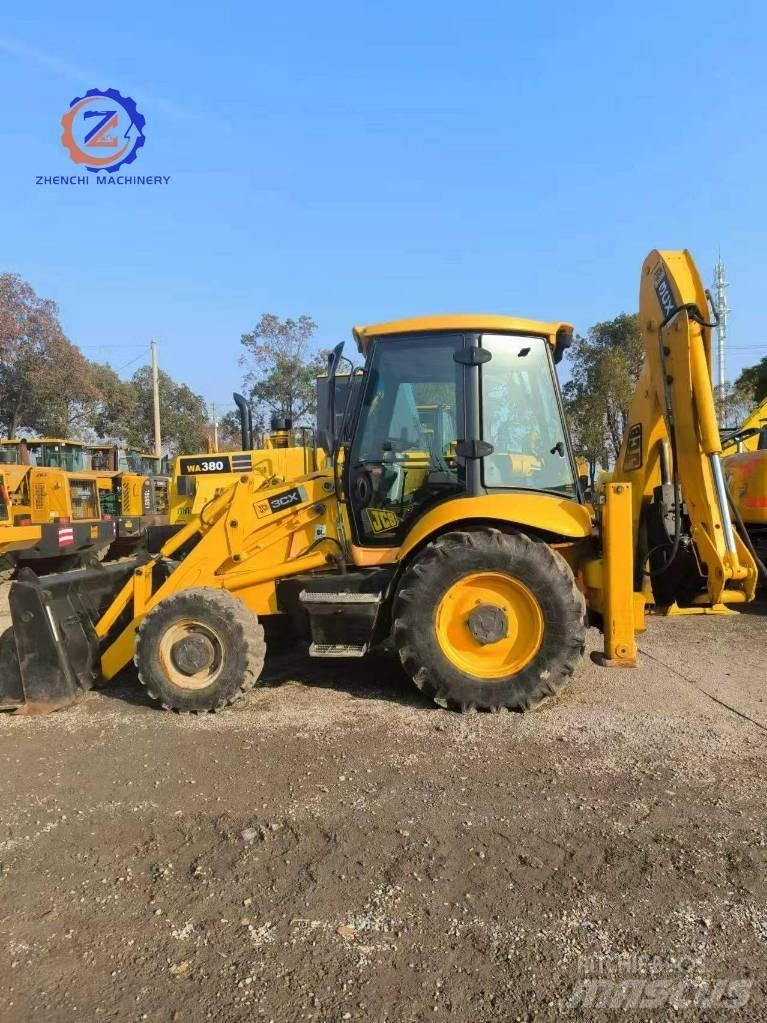 JCB 3 CX Backhoe loaders