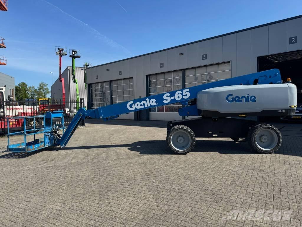 Genie S 65 Telescopic boom lifts