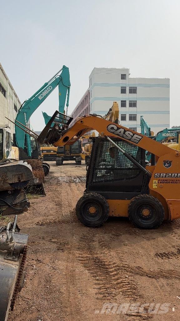 CASE SR200 Skid steer loaders