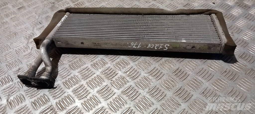 Scania 94 D.    1437263 Radiators