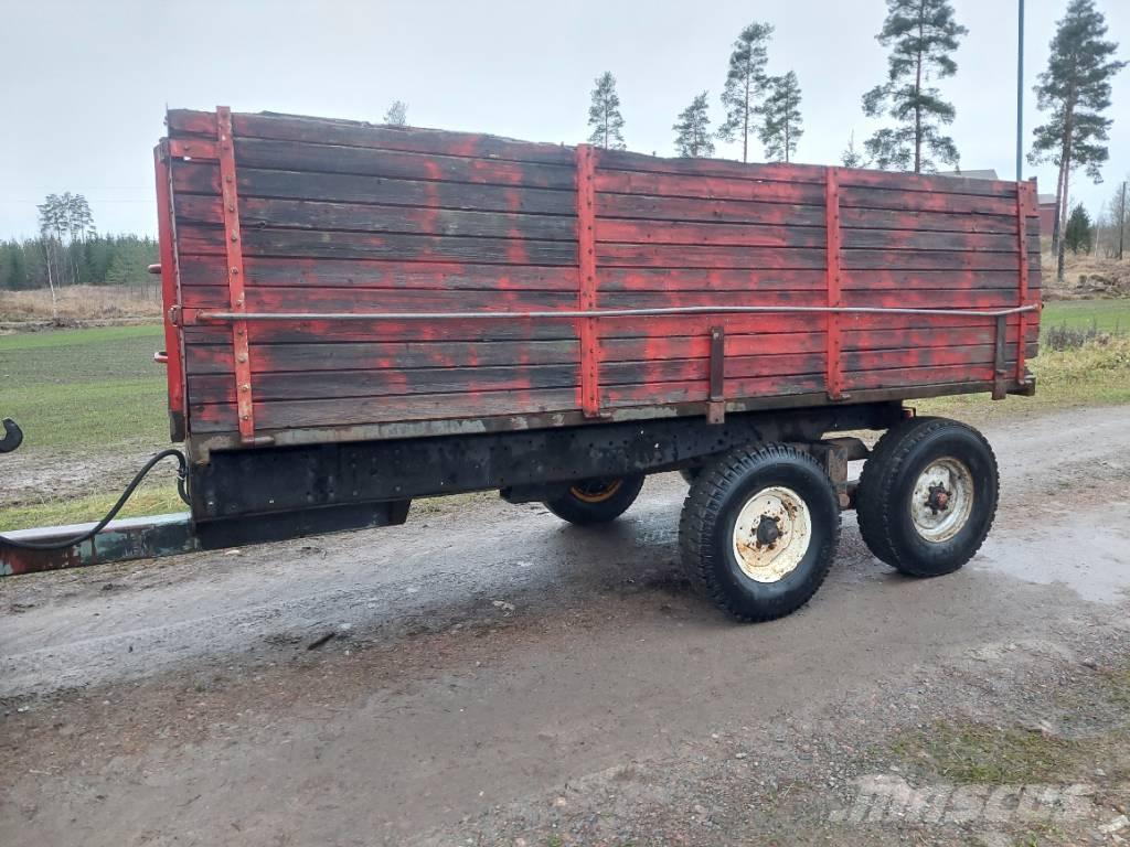 Kippikärry Telillä Tipper trailers