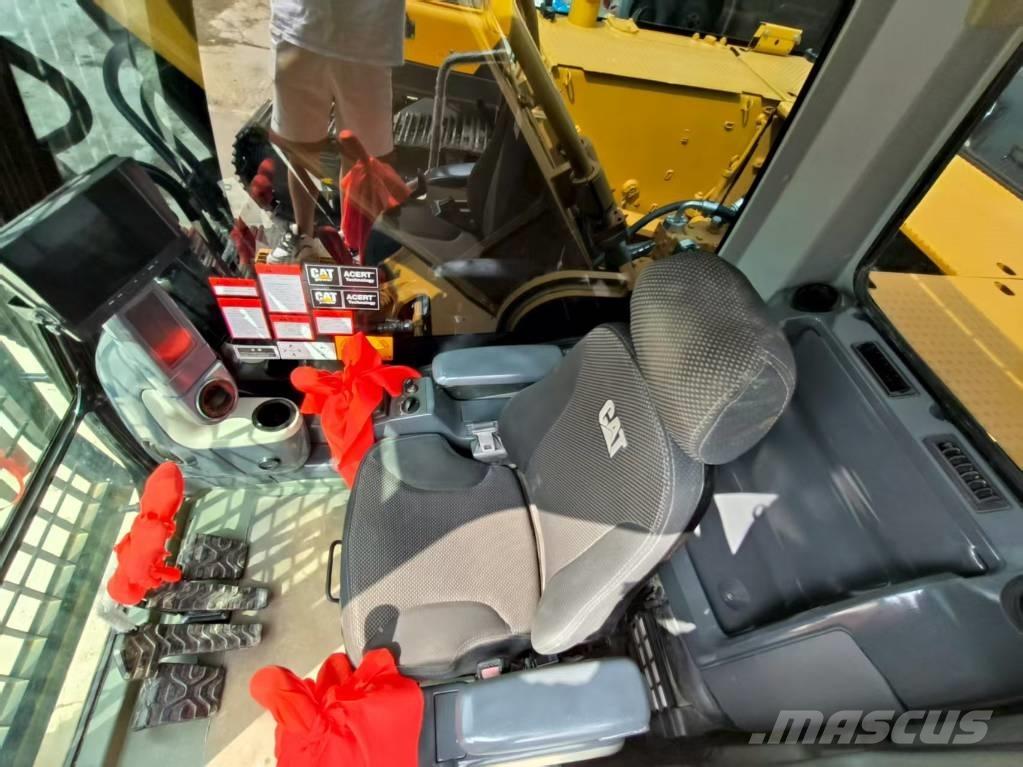 CAT 340 D L Crawler excavators