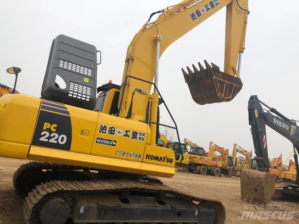 Komatsu 220-8 Crawler excavators