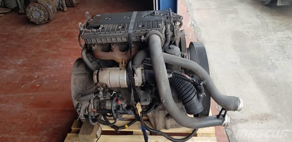 Mercedes-Benz Atego Engines
