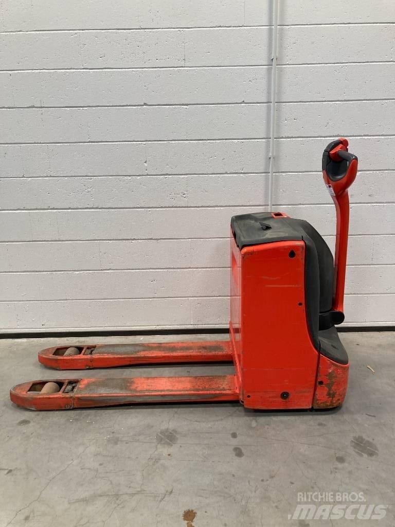 Linde T16/1152 Low lifter