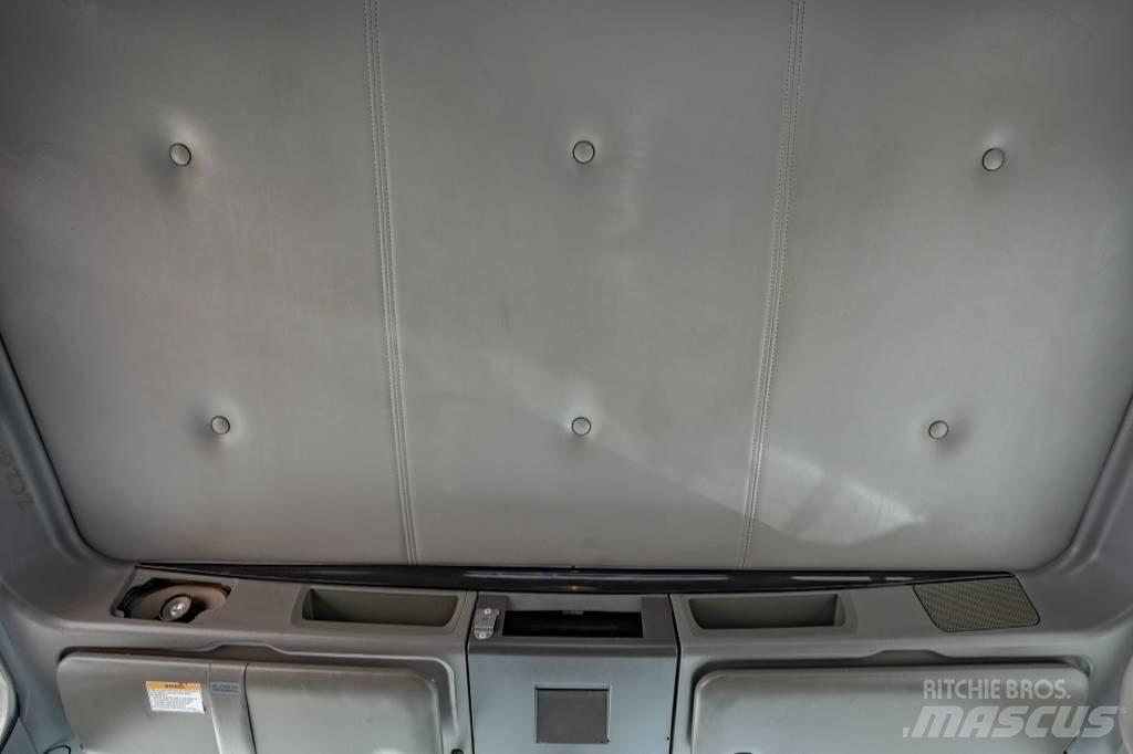 Kenworth T 800 Tractor Units