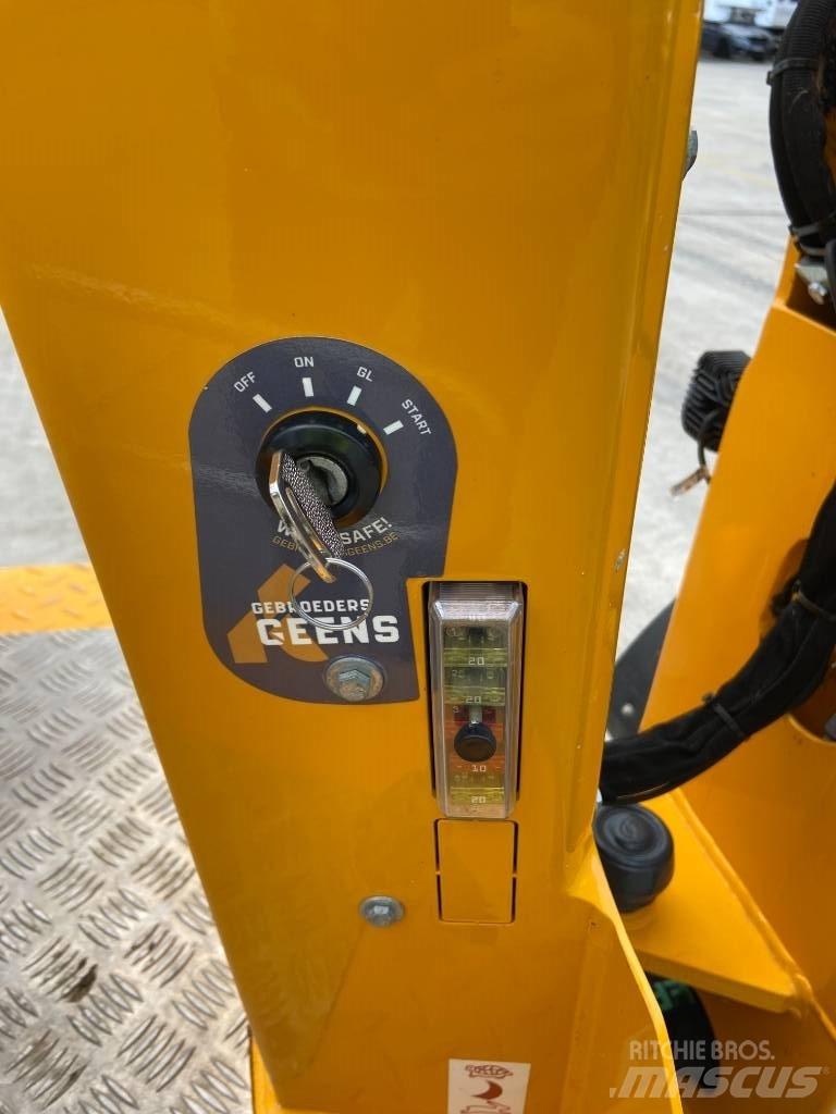 Knikmops KM 100 Wheel loaders