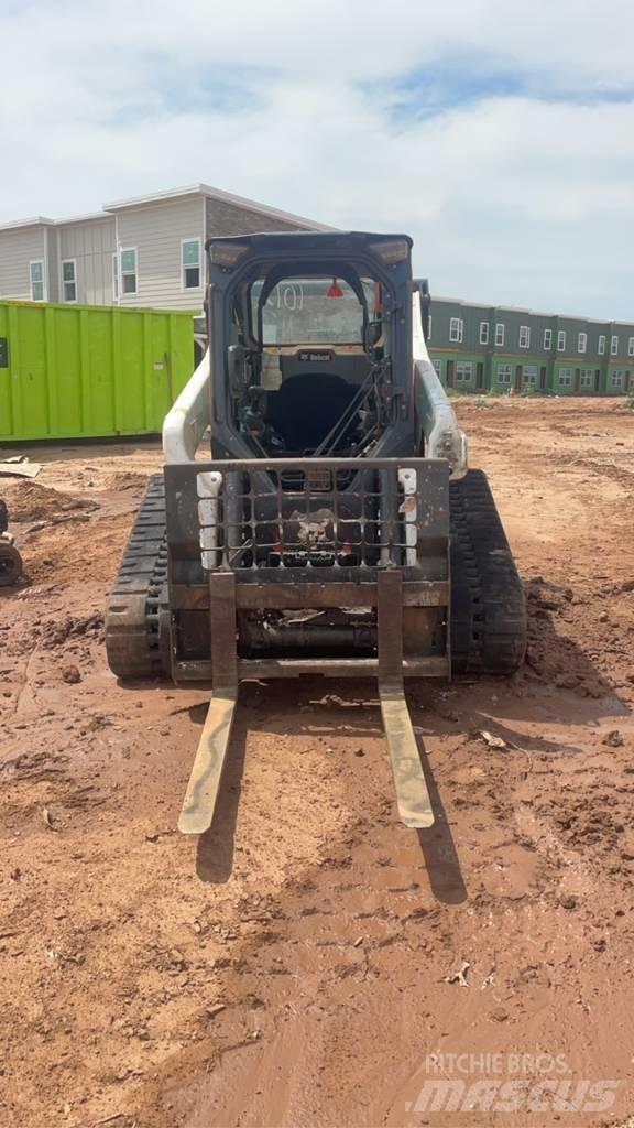 Bobcat T 76 Skid steer loaders