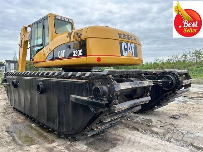 CAT 320 C Amphibious Excavators