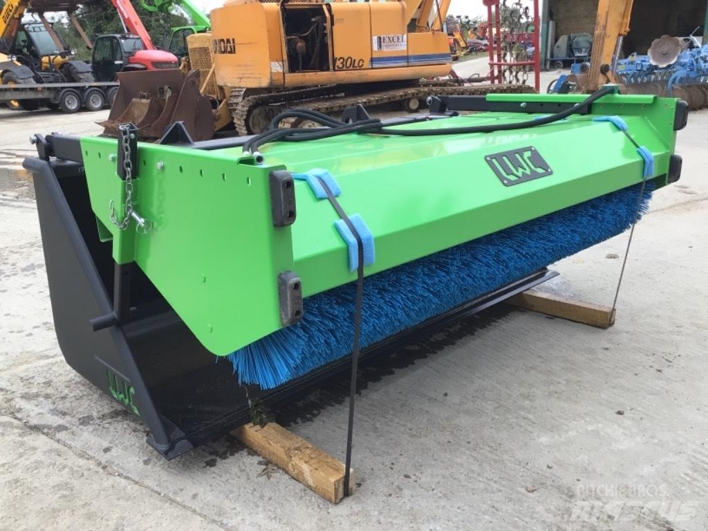 LWC SWEEPER Sweepers