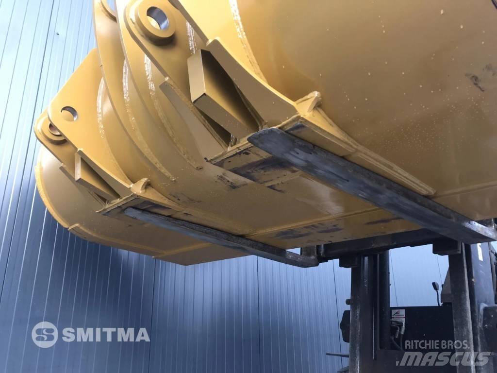 CAT 950K Buckets