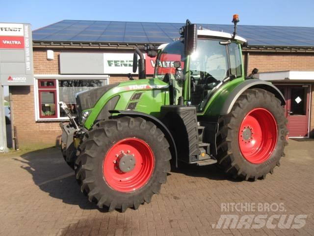 Fendt 718 GEN6 Tractors