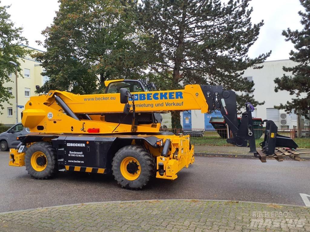JCB 555P210R (02681) Telescopic handlers
