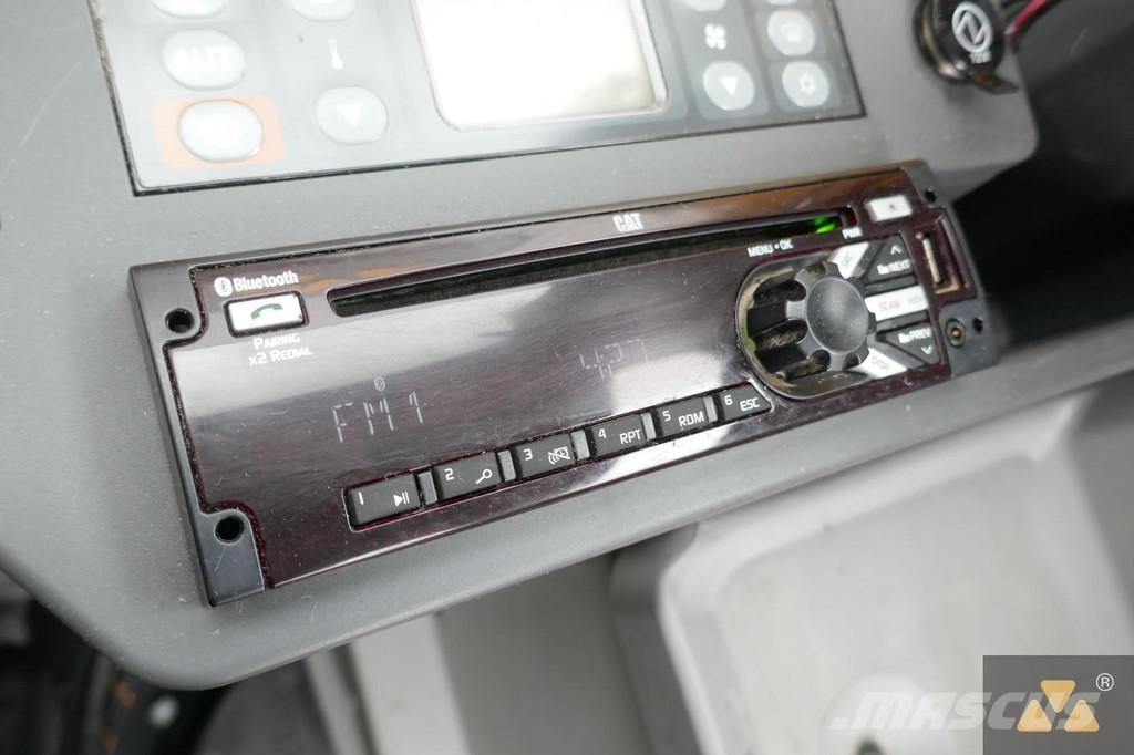 CAT 325F LCR Crawler excavators