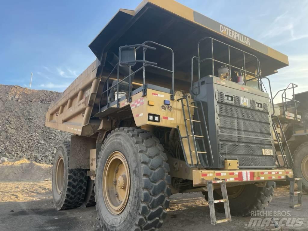 CAT 777e Wheeled excavators