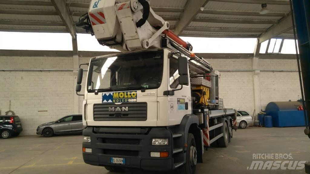 Oil & Steel EAGLE 4426 Truck & Van mounted aerial platforms