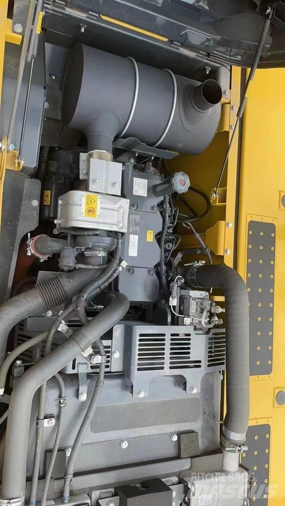Komatsu PC 200-10 Crawler excavators