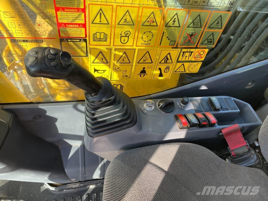 Komatsu PW 160-11 Wheeled excavators