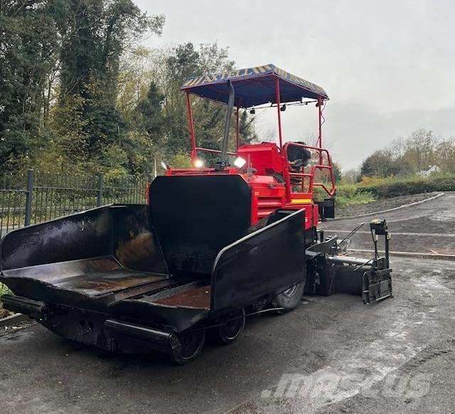 Marini MF 331 Asphalt pavers